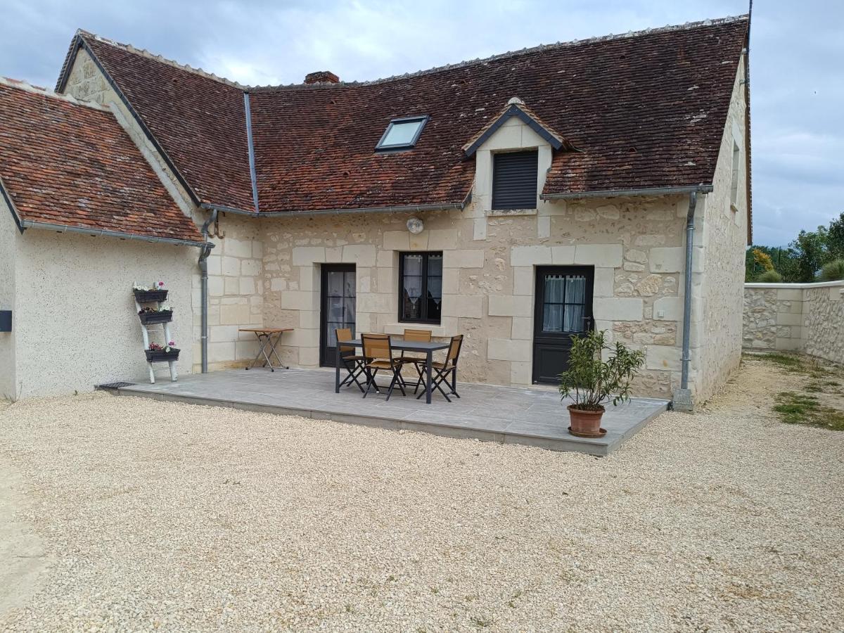 Gite De La Grand Maison Le Noyer Seigy Kültér fotó
