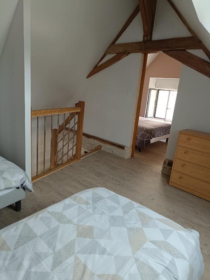 Gite De La Grand Maison Le Noyer Seigy Kültér fotó
