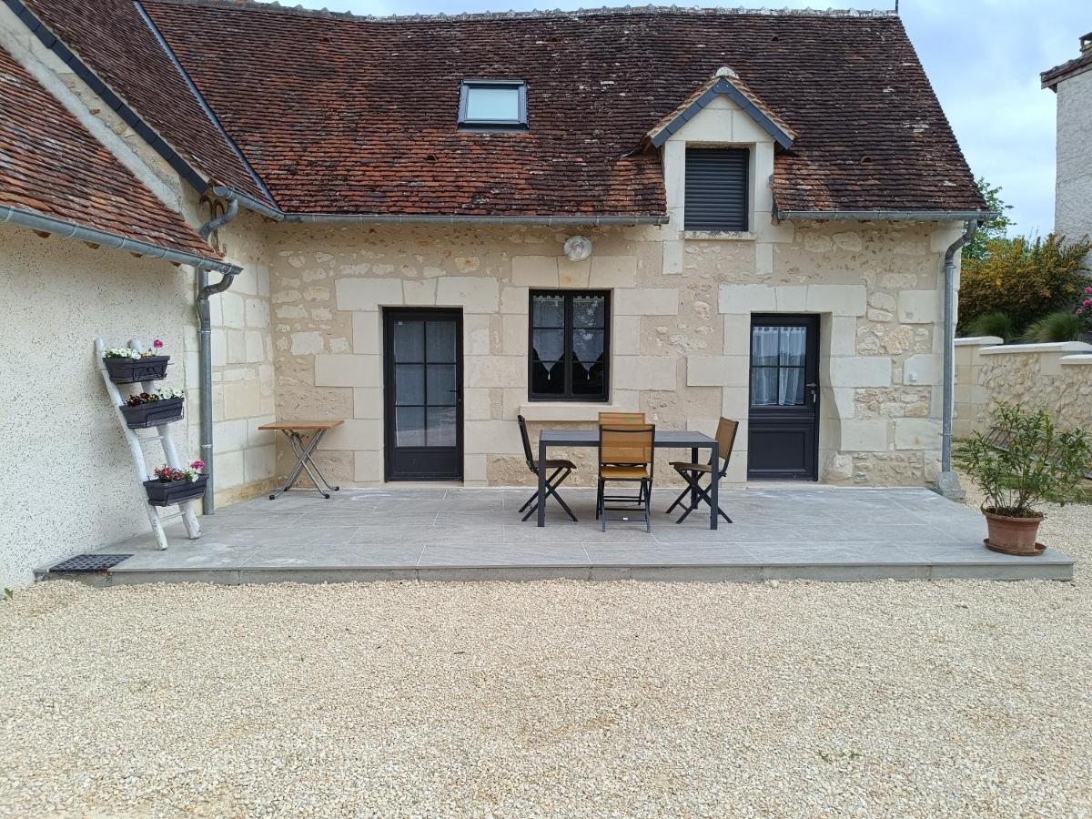 Gite De La Grand Maison Le Noyer Seigy Kültér fotó